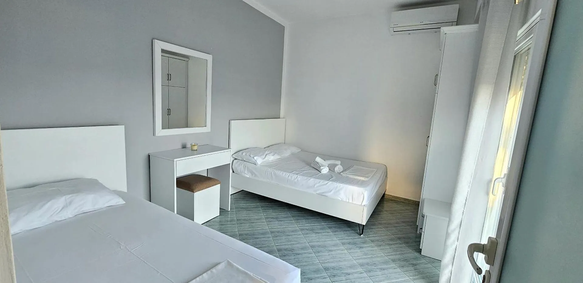 Joen Apartments Saranda Albania